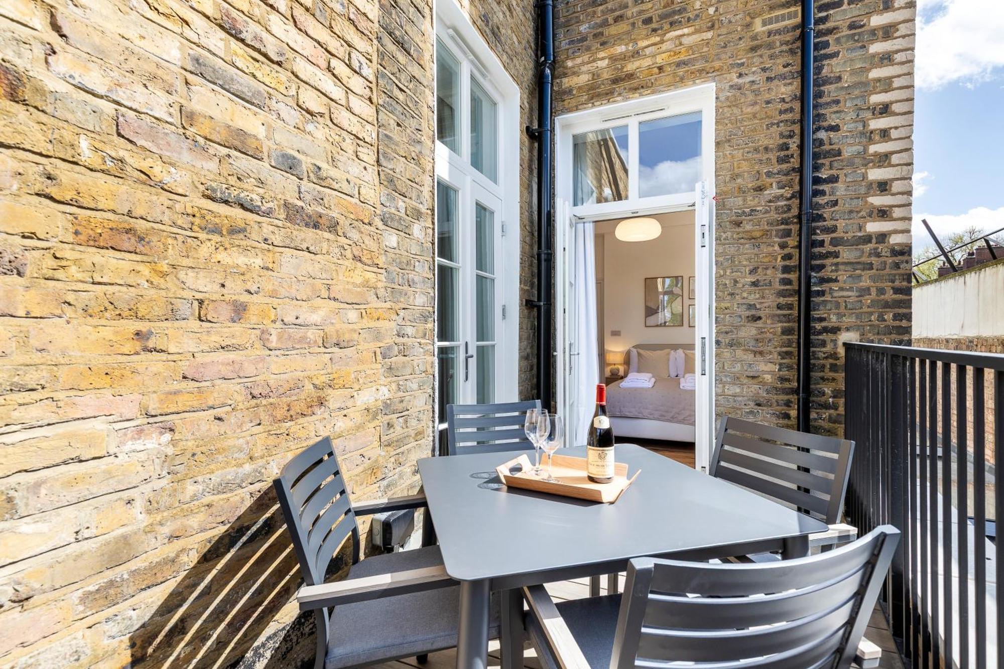 The Fulham Residences By Relay Apartment *